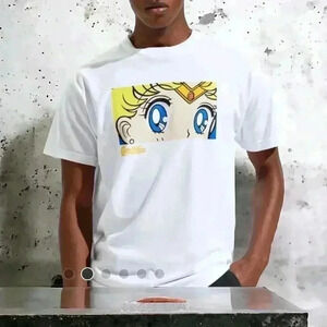 Sailor Moon Men's Officially Licensed Anime Her Eyes Graphic Tee T-Shirt. Size M